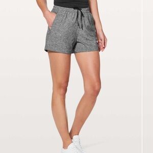 Women’s Lululemon Spring Break Away Short Heather Lux Multi Black